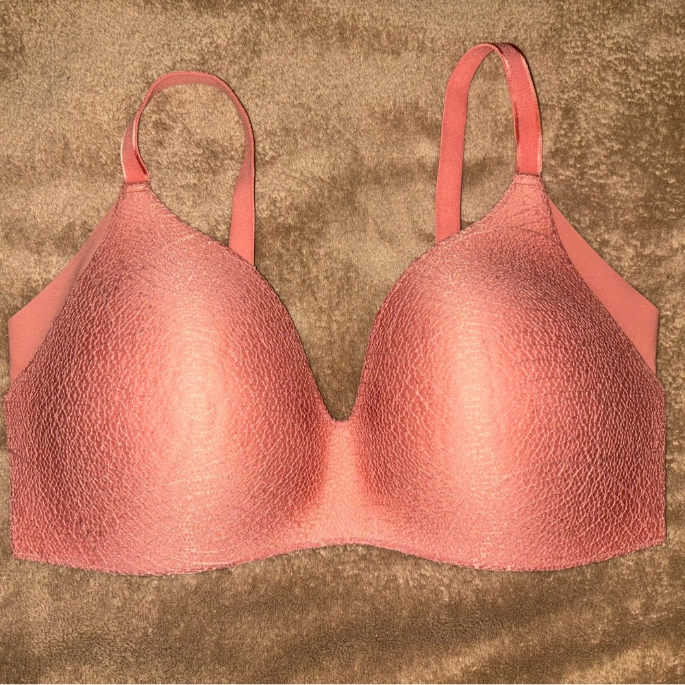 Knix Coral Wireless Bra Size 7